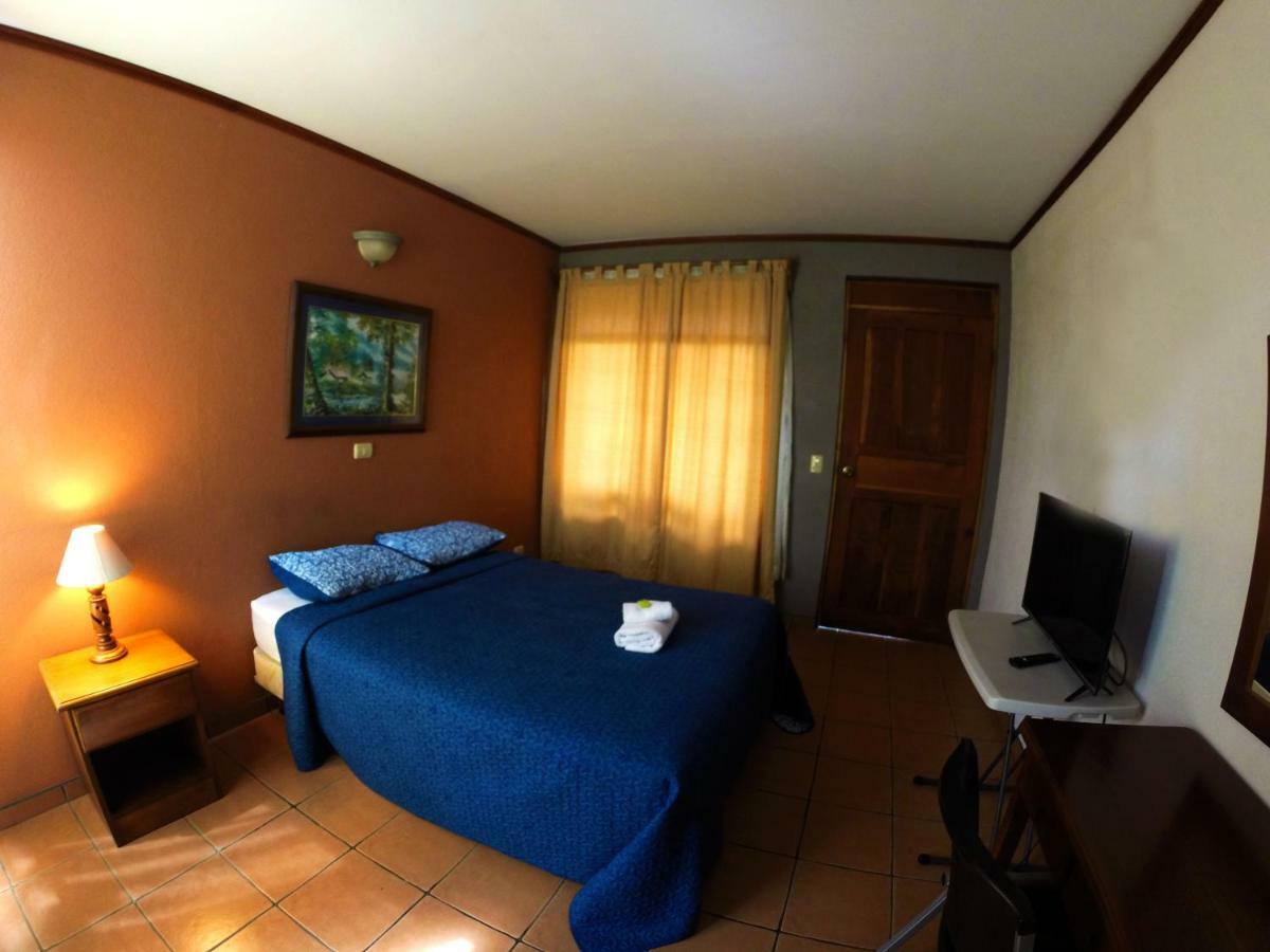 Hotel Guadalupe Tilarán Dış mekan fotoğraf